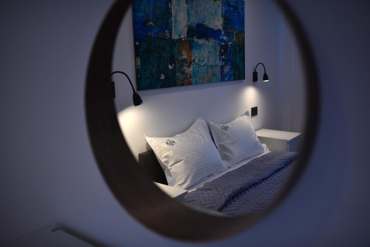 R&B Apartments เปรดัล ภายนอก รูปภาพ