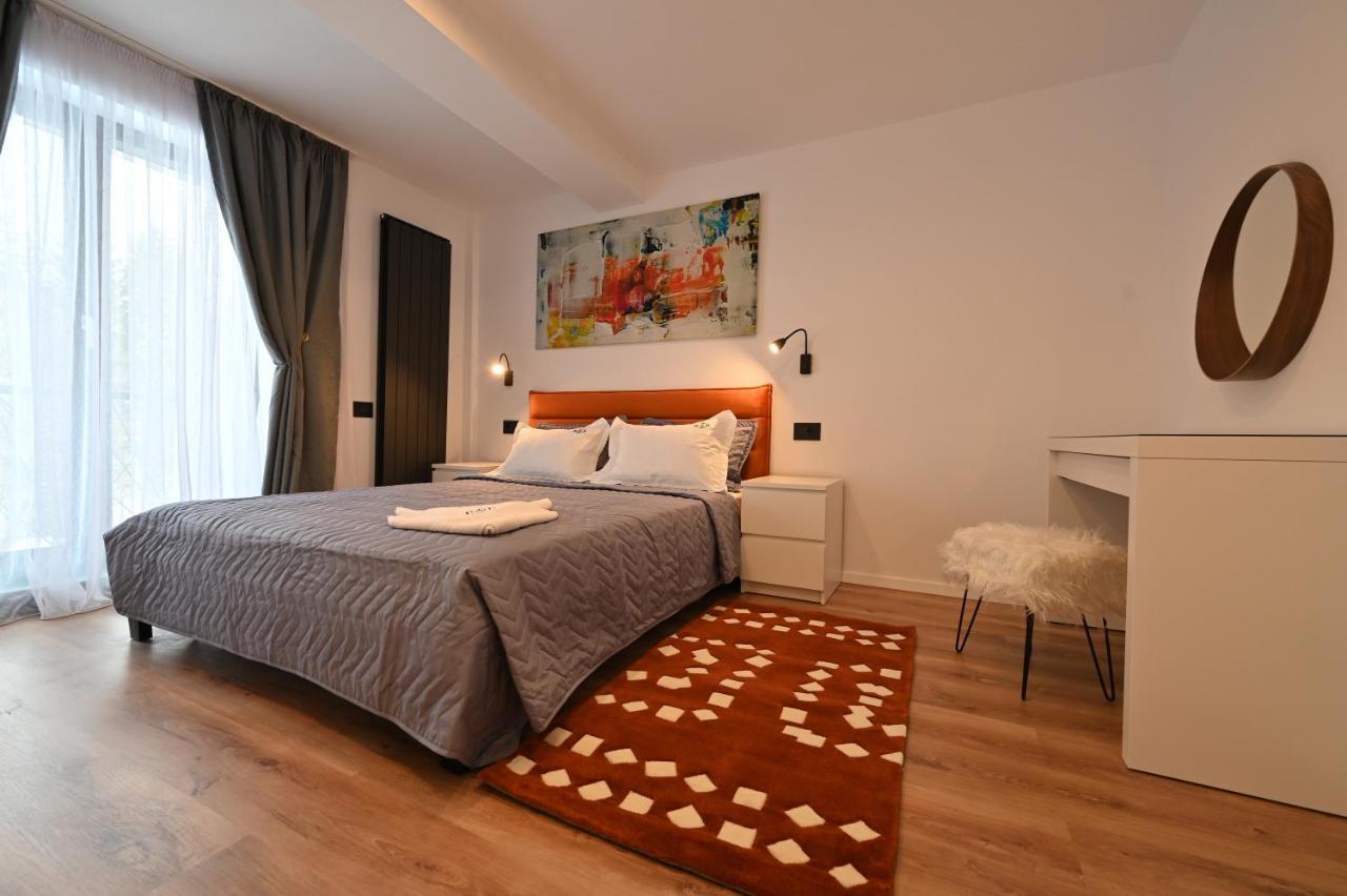 R&B Apartments เปรดัล ภายนอก รูปภาพ