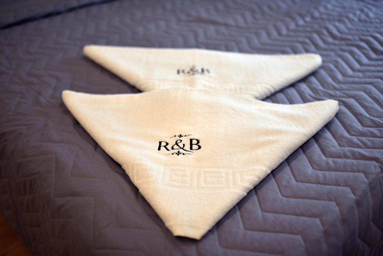R&B Apartments เปรดัล ภายนอก รูปภาพ