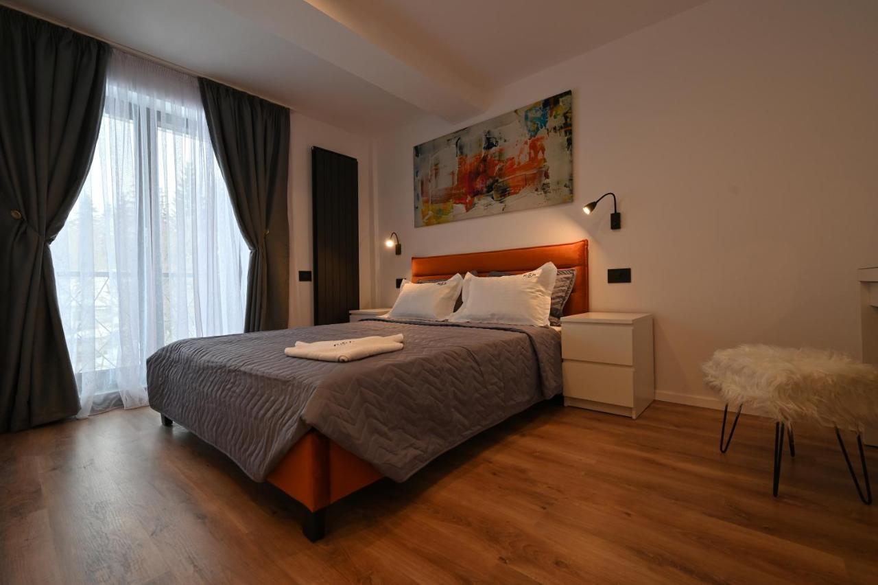 R&B Apartments เปรดัล ภายนอก รูปภาพ