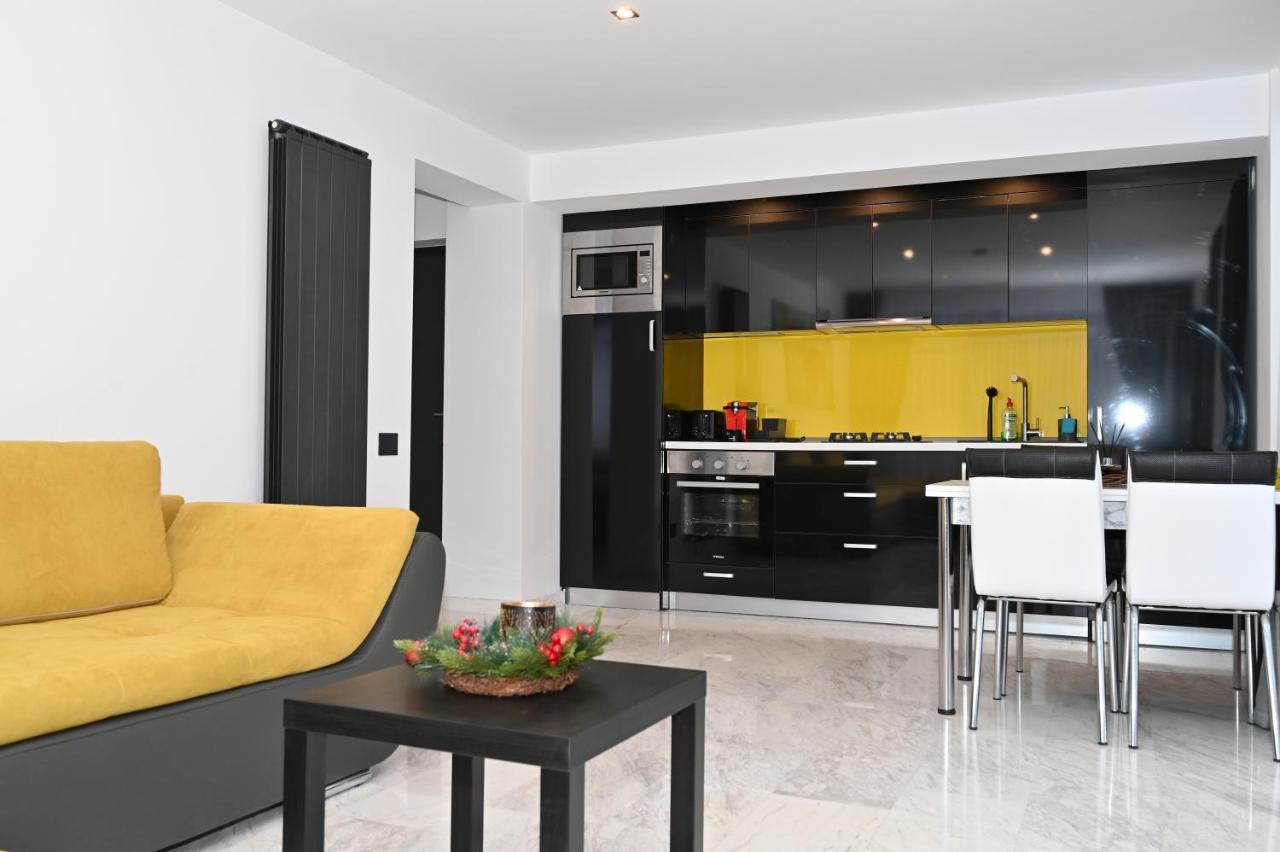 R&B Apartments เปรดัล ภายนอก รูปภาพ