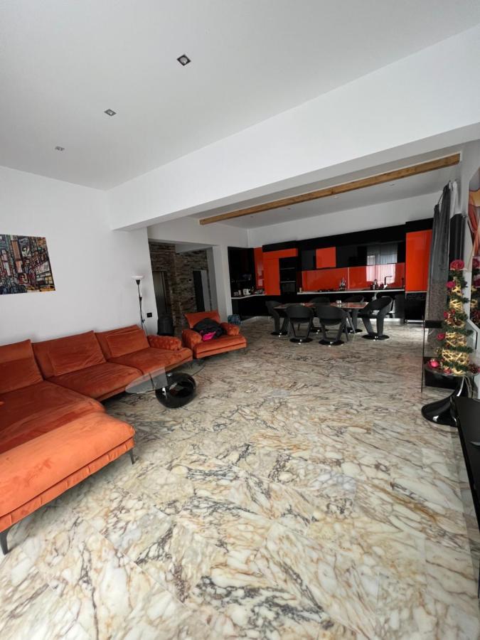 R&B Apartments เปรดัล ภายนอก รูปภาพ